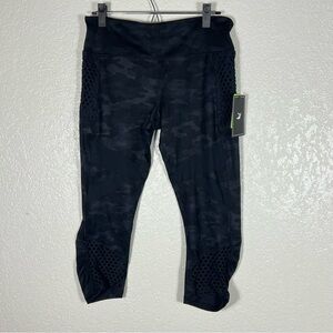 Black camo legging sz. M
